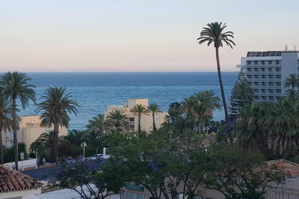 Apartamento Apartamento junto al mar en Puerto Marina Benalmádena Exterior foto